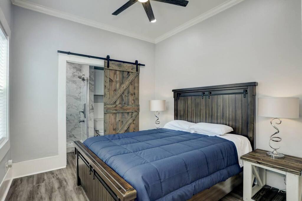 Renovated Beach Bungalow! Galveston Esterno foto